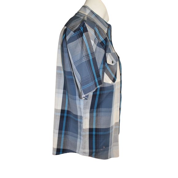 Airwalk /Polo short sleeved /(Size M) /Blues /(55% Cotton & 45% Polyester) - Picture 3 of 16